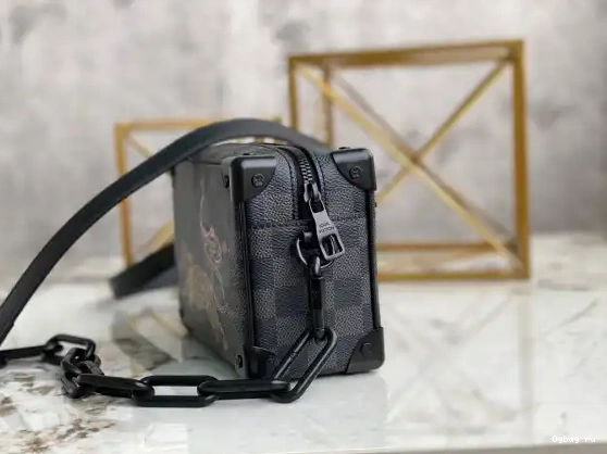 SOFT VUITTON LOUIS MINI TRUNK 0601